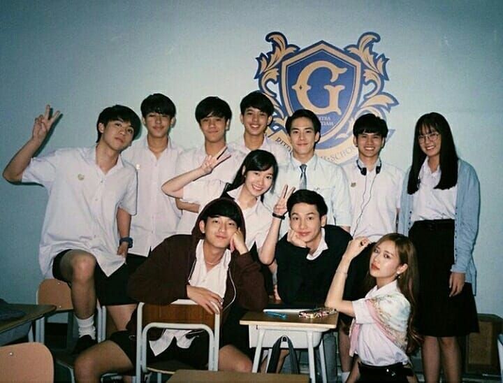 The Gifted is a series about a group of students who were bestowed with 'gifts' that normal people do not have. Their school established a program to enhance their potentials but little do they know that this program was just a few of the secrets that their school was keeping