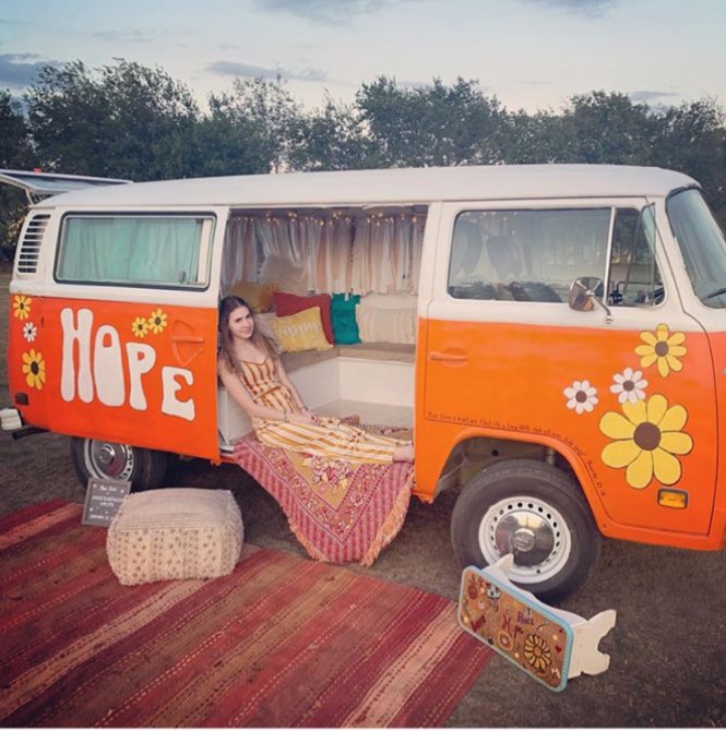 HopeVanPhotos's tweet photo. #vwphotobooth #fortworthphotobooth #vwvan #hippievan  #boho #hope https://t.co/jvpo6NjjOz