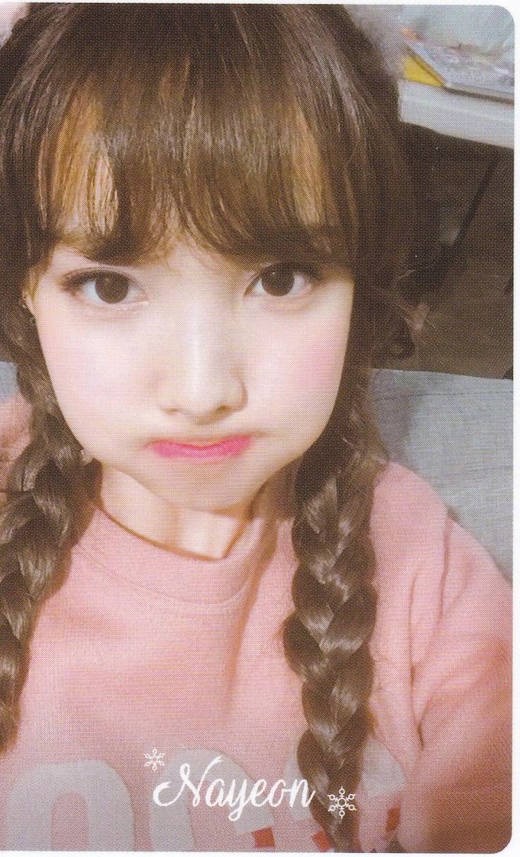 tiny_nayeon's tweet photo. her habits.
#나연 https://t.co/2nYT5okJjx