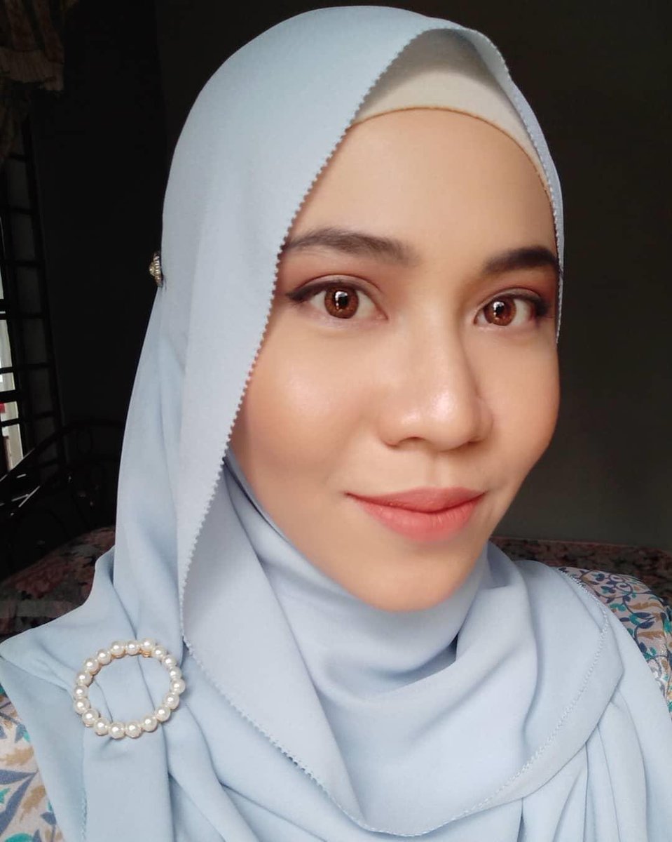 twolipshouse's tweet photo. Cantik cantik kan #TLMuffins kita niii 😍😍 https://t.co/PUcpJRaq7Q