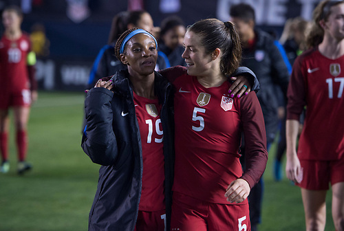 kelley and crystal being all cute