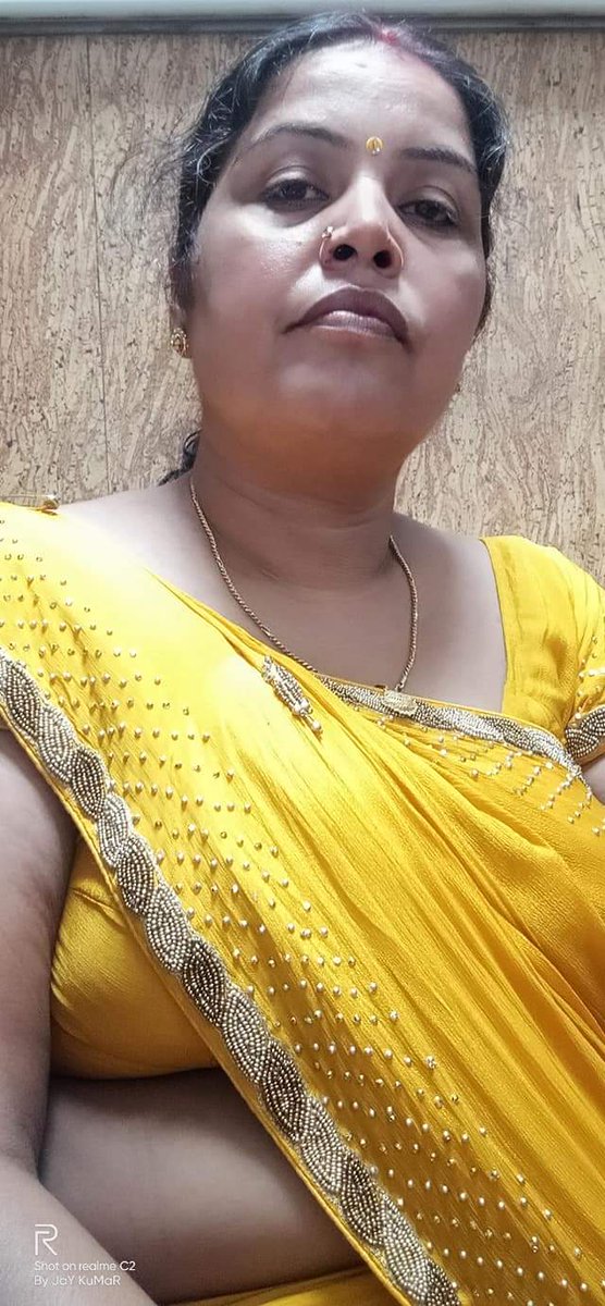 DidiPunam's tweet photo. I am wid #YellowTwitter 
#YellowTwitter 
@vikki_bhagat https://t.co/RIXZY9gAKz