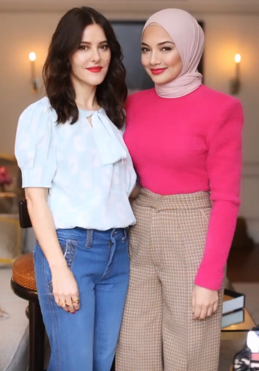 Neelofa On Twitter Getting Ready With Lisa Eldridge Tonight Come Join Us At 9pm Malaysia Time 1pm Paris Time 12pm London Time On Lancome S Instagram As We Talk All Things