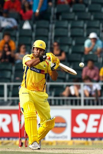 Again it was Hussey& #39;s brilliance sets the tone for CSK ,when we lost Murali too early , it was Chinna Thala who added amazing 137runs along with Huss and departed at 61 setting an easy win. IT was Hussey(79*) Pullshort for 4 maintained an unbeaten record winning all 5 home games