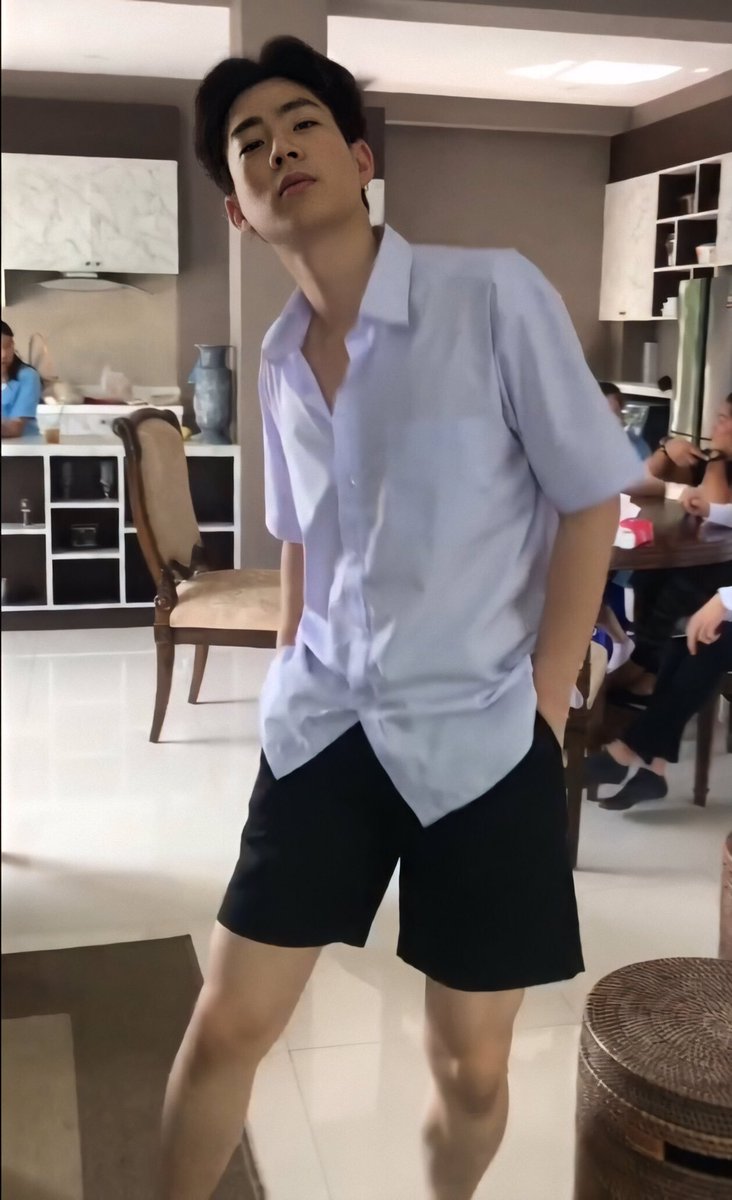 intuyin's tweet image. date after school? #เลิกเรียนเจอกันจะ