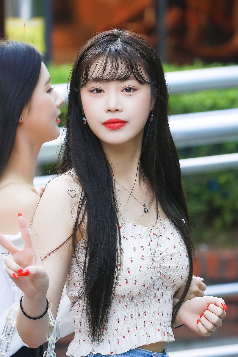 STILLLOVEU_kr's tweet photo. 190705 #여자아이들 #수진 #SOOJIN https://t.co/2JguBAJQSH