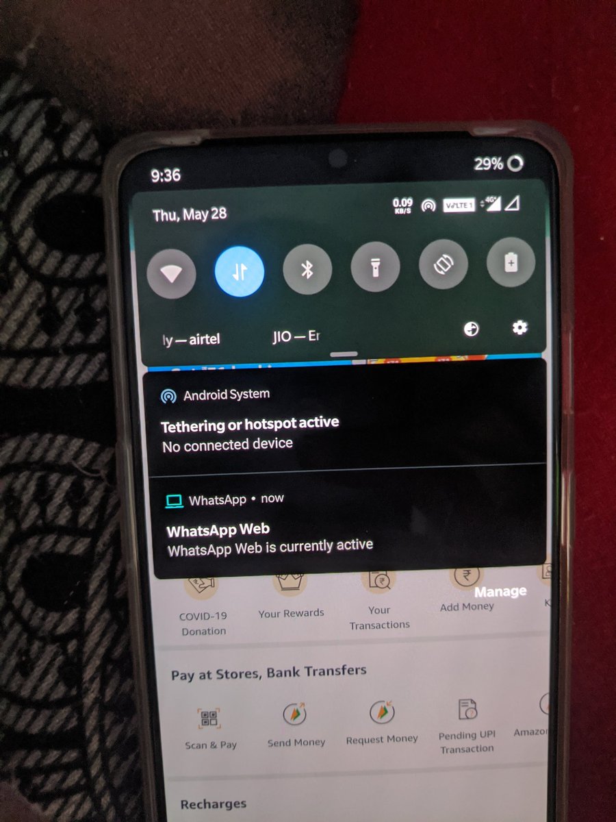 Siva19017928's tweet image. OnePlus 7t green they said that it's amoled issue not the panel most of the retail versions have #hateoneplus  @OnePlus_IN @oneplus @OnePlus_Support solve the issue first and release new phones .don't buy OnePlus phones they r cheaters with their oxygen os.