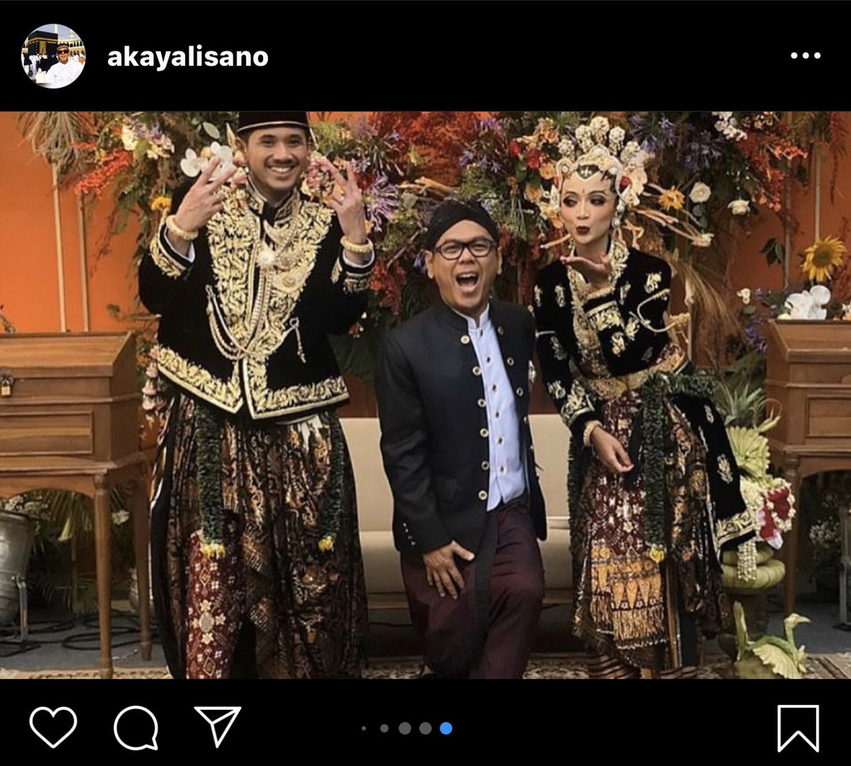 Latepost 
Ngemsi in Akad &amp; Resepsi 
Nay SMA 5 &amp; Ervan