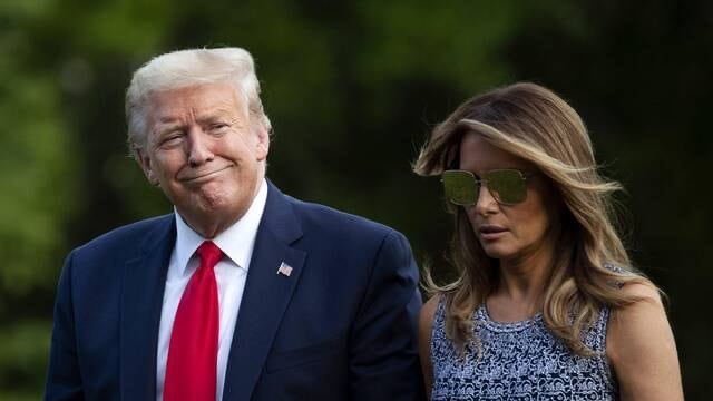 Desprogesmaniac's tweet photo. Fâché contre Twitter, Donald Trump signera ce jeudi un mystérieux décret sur les réseaux sociaux #Donald Trump #États-Unis #Amériques @OuestFrance https://t.co/KPbYW1CMbQ https://t.co/hzh8jeVVyD