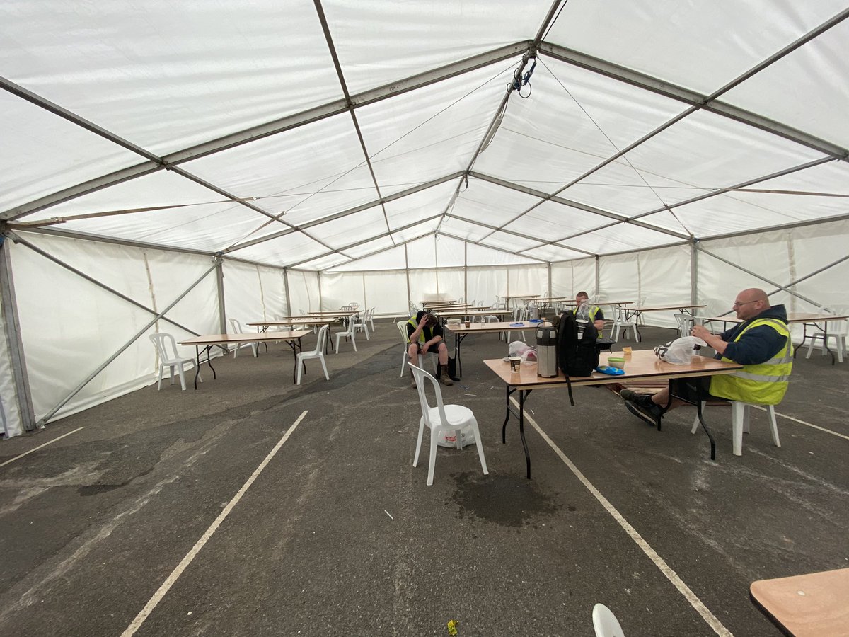 As lockdown starts to lift, companies have a responsibility to ensure #socialdistancing Make sure you don’t get left behind,prevented from opening, face fines or imprisonments! 
#covid19 #returntowork #gettingbackontrack #staysafe #stayalert #marqueehire #marquee #marqueehire
