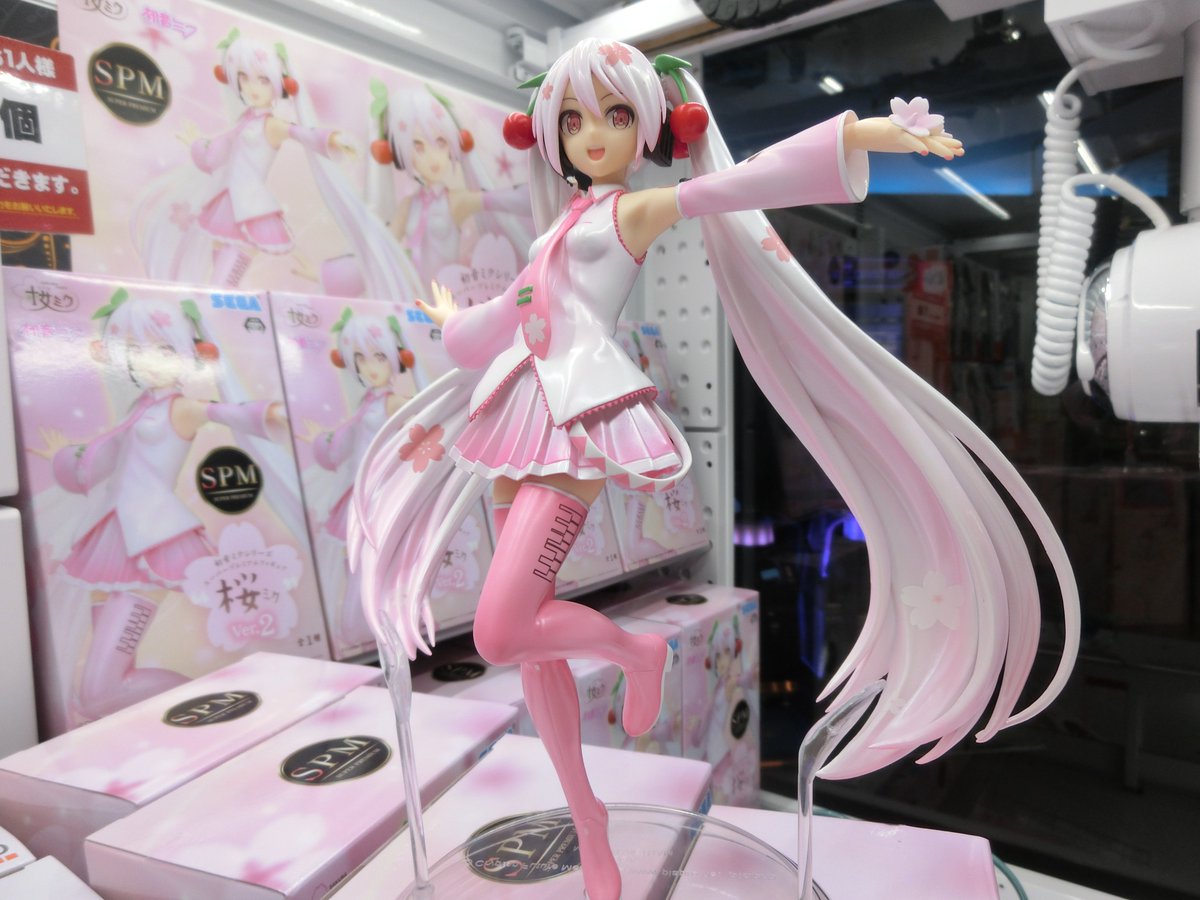 初音ミクシリーズ スーパープレミアムフィギュア “桜ミク” Ver.2』入荷 
