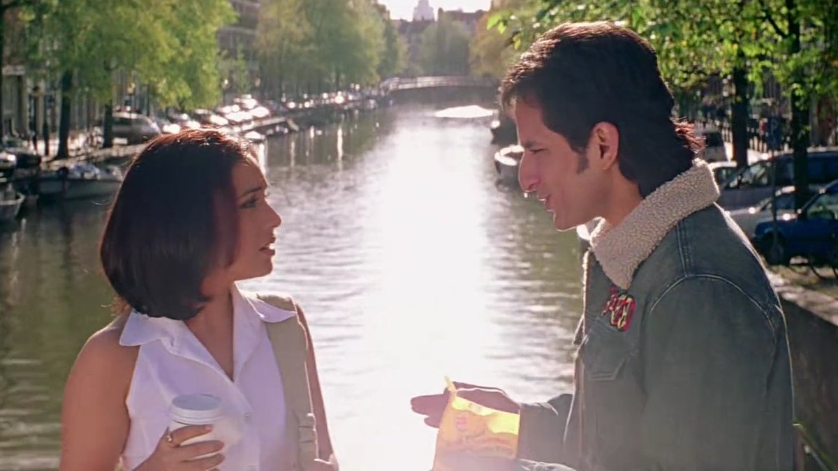 Hum Tum, as a movie in a whole, is just magicful! Great cast, great story, great directing, great musics, everything is just perfect! (tho I must say I was pretty bored with Ladki Kyon the first time I watched it, I thought "omg this song is taking forever" +