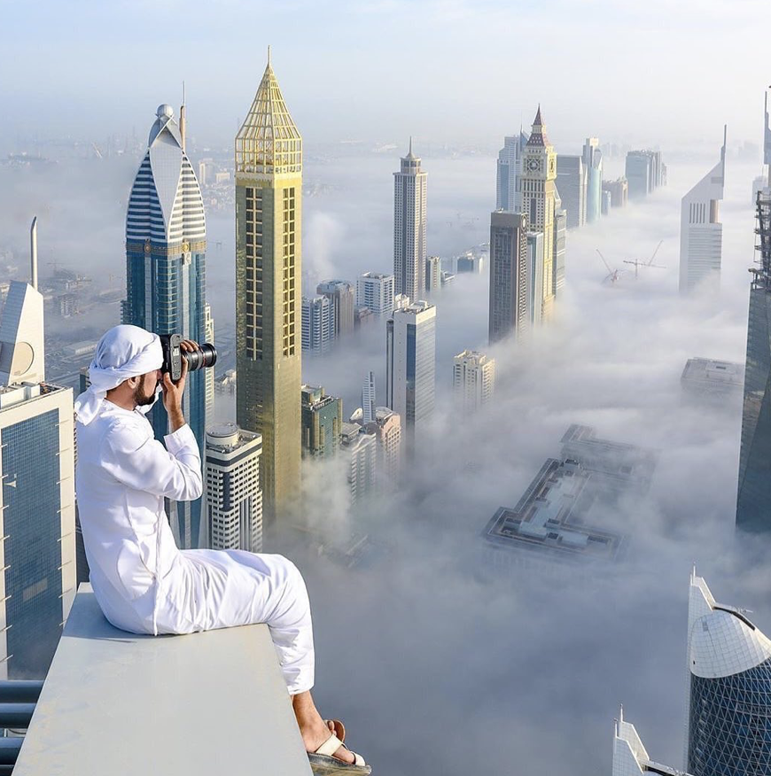 SurkusUAE's tweet photo. *Gulp* but what a view 😍

#dubaiskyline
📸: @dubai.uae.dxb https://t.co/n7i37WiXQm