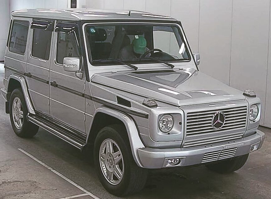 We bought this car as stock. 
#G500L 2002year 94.000km, 4WD, black leather seat, beige leather seat,  Auction grade 4C
FOB USD23.000
#mercedes #mercedesbenz #gclass #mercedesbenzworld #carauction  #mercedesg500l #mercedesbenzgclass #classiccars #classicbenz #oldtimers #youngtimer