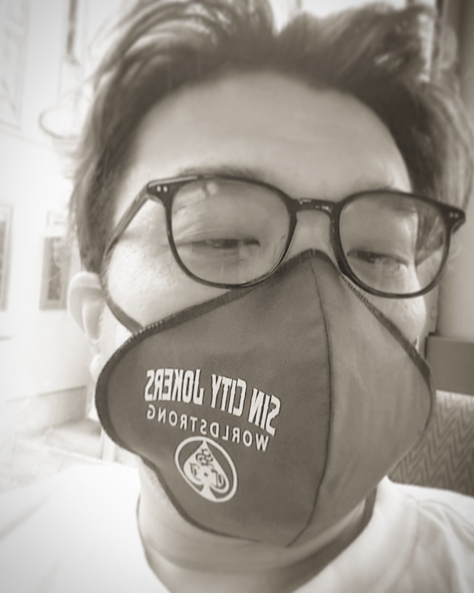 foelifemagazine's tweet photo. #SinCityJokers #mask 入荷致しました♪
@bbbgarage.webshop にて“SCJ”の新作と共に近日発売予定!!
https://t.co/V4zwJNe57A
#SincityjokersJPN #WORLDSTRONG #bbbgarage #jt https://t.co/D9XLwCaVk4