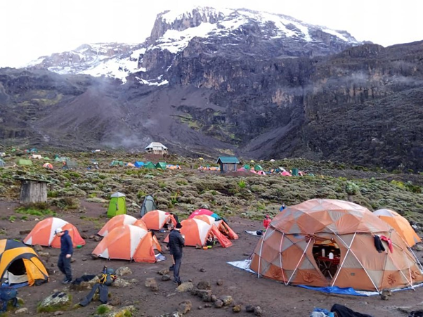 KileleClimb's tweet photo. Marangu is the only route that offers hut accommodation facilities with an exemplary trek to the highest point of Kilimanjaro.
#Trekker #Adventuremaker #kilimanjaroadventures #camps #tent #TrekkingTour #Climber #mountkilimanjaro #kili #kilimanjaro #travel #photography #viewing https://t.co/rqhJXIL8Pv