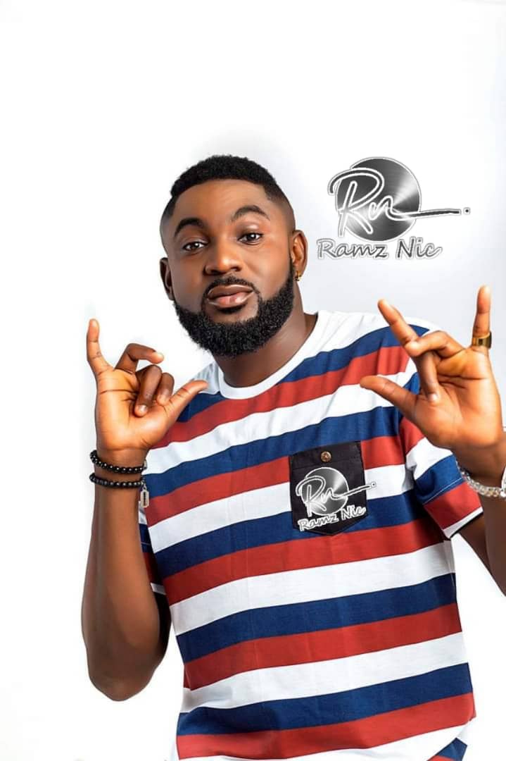 Djtoxic01704455's tweet photo. Just download the tune and u will thank me later  . (((RAMZ NIC HAPPY YOUR SELF FT FAMEYE )) https://t.co/3KLXrI6wFo