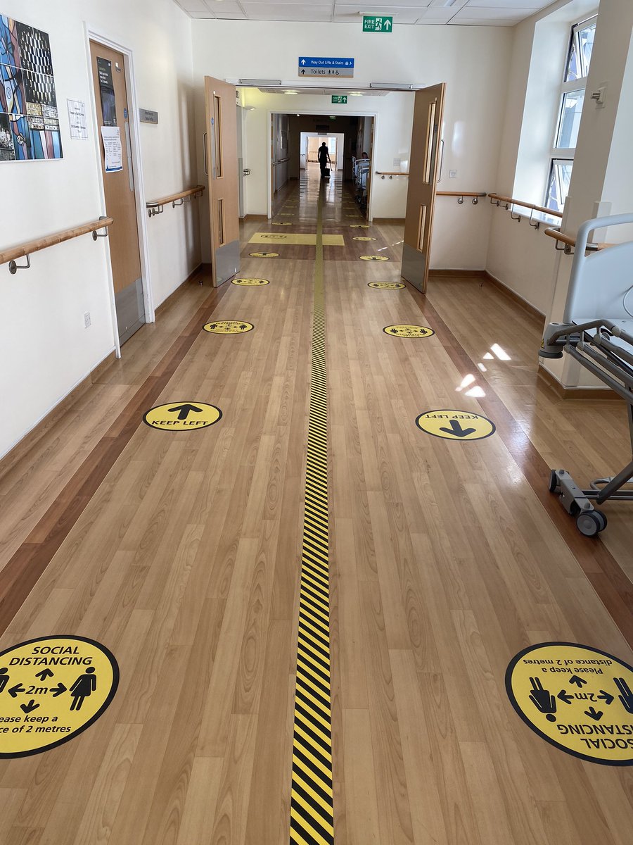 #SocialDistancing in the #hospital #curridor #COVID__19