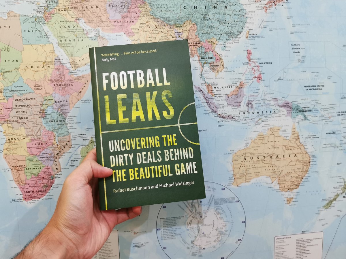 juanbudiman's tweet image. Cerita ini diambil dari buku Football Leaks tulisan @Rafanelli &amp;amp; Michael Wulzinger. Buku ini menceritakan ttg korupsi kewangan dlm bolasepak &amp;amp; dedah isi kandungan kontrak² pemain bolasepak hasil dari maklumat yg diberi oleh individu yg dikenali sebagai @RuiPinto_FL 
#OptaJ