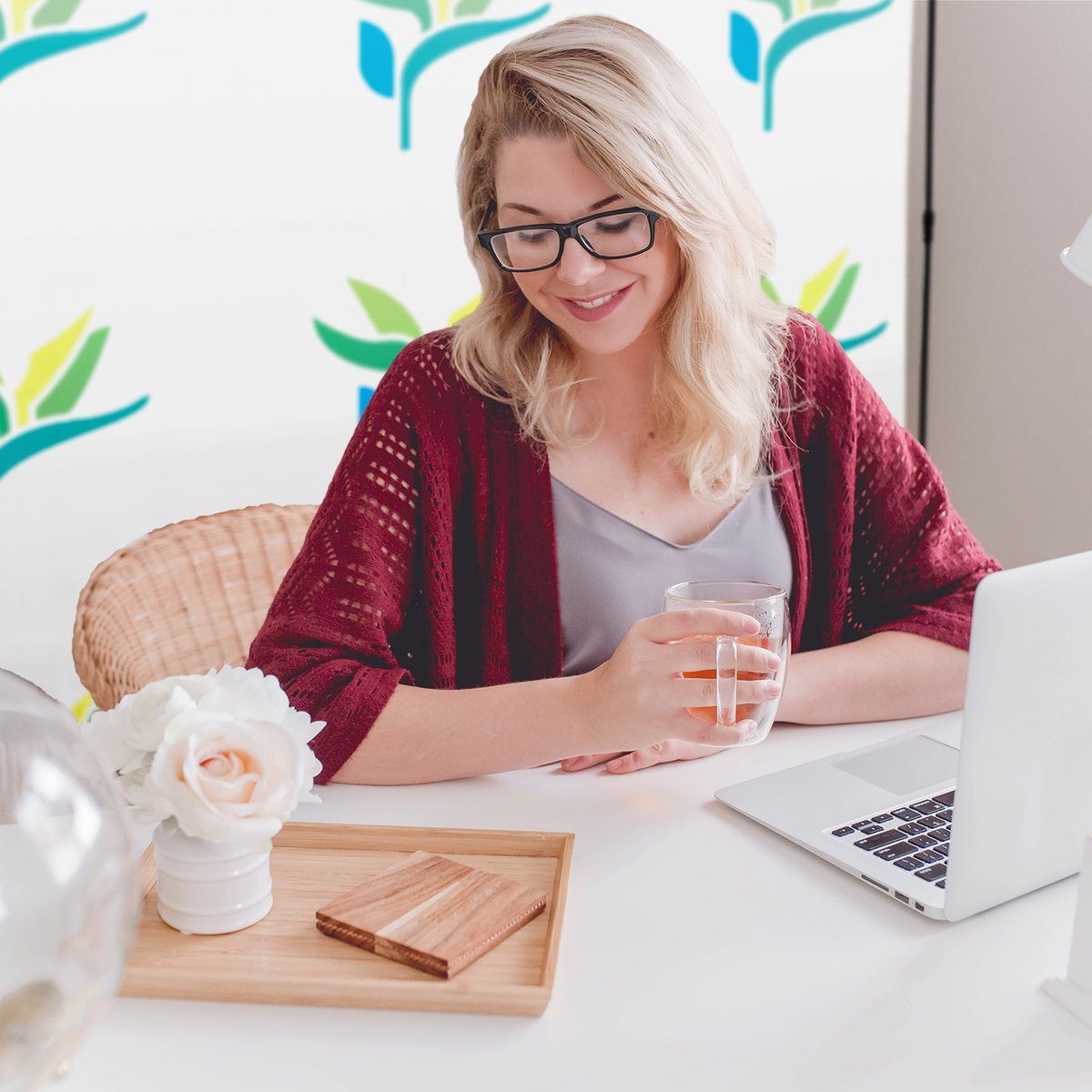 💡When on video, your home office background WILL make an impression - not only to your clients but your colleagues too💡

We share with you our best backdrops for video calls or recordings on our latest blog: steel-city.co.uk/blog/backdrops…

#brandoutstandout #video #thursdaythoughts
