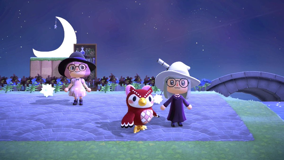 nevermoreisland's tweet photo. My witchy themed meteor shower party was so fun last night! #acnh https://t.co/Ihh7qjzBcQ