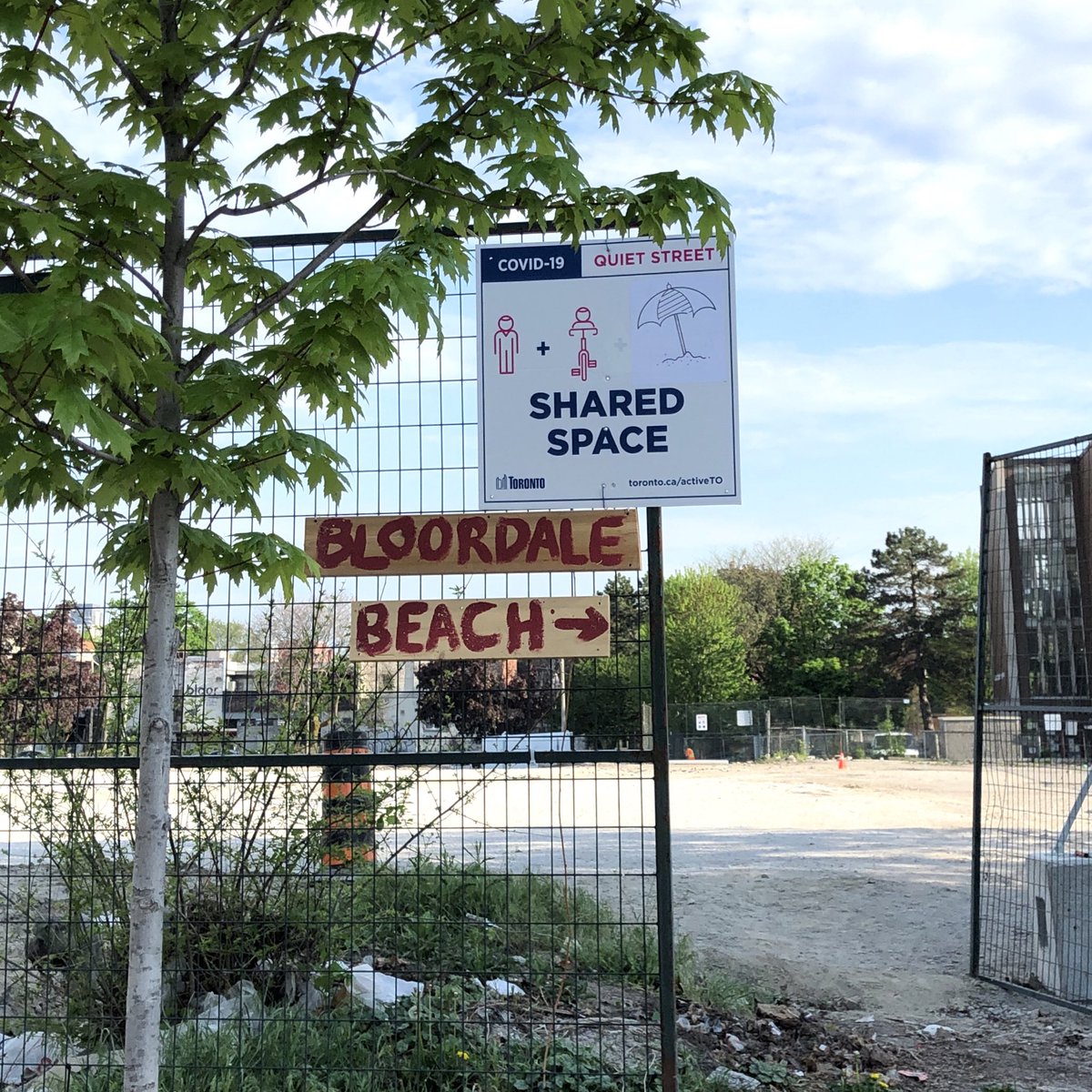 Bloordale Beach was only open for about 12 hours before it got shut down. It was only open Mon 8pm to Tuesday 8am! But I heard there were efforts to reopen the beach last night and it should be available for beach-going once again.