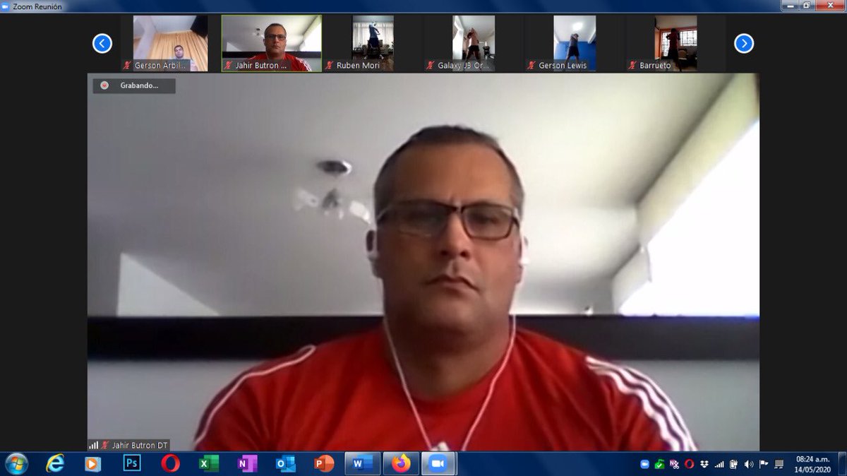 jahirbutron's tweet photo. Quieres entrenar para mantenerte mientras se reinicia el fútbol? Hazlo con la Agremiacion de futbolistas profesionales. Safap de lunes a viernes de 8@9 am escríbeme para darte información @Leaobutron @chechogoleador @GerardoFloresT https://t.co/YzQDJM6xyk
