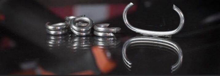 GLFASTUSA's tweet photo. Did you know we have a galfan alloy 🤯 Galfan is a wire alloy similar to a galvanized wire, but is more durable against rust! Galfan is composed of 95% Zinc and 5% Aluminum. This alloy is great for durability and longevity of the hog ring

https://t.co/7CgNAq5Pzg
#hogring #galfan https://t.co/ehThA5lAFC