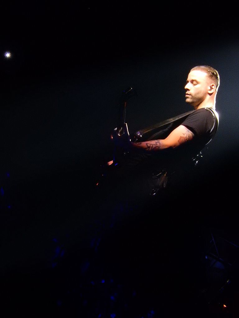 ChrisEveryHour's tweet image. 