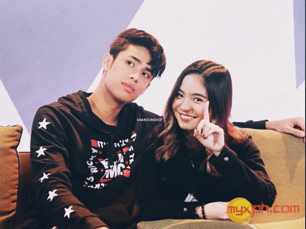 Zoe and Ice for ShardonAng pumoprotekta sa barkada. They don't call theirselves as leaders pero they just do it. We k ow how whipped Ice is kay Zoe. And i think SharDon is the best portrayer for Zoe and Ice