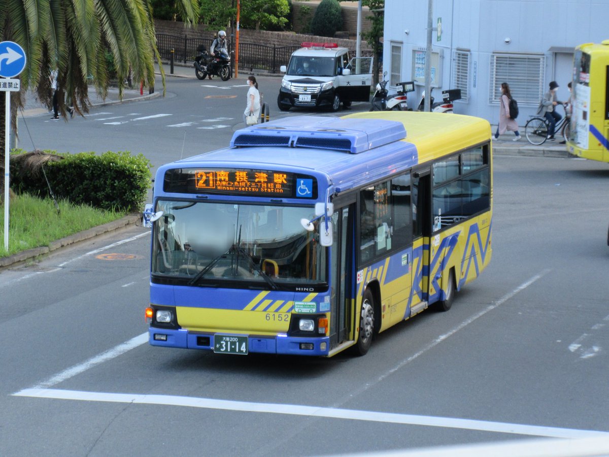 近鉄バス 5956：[20]阪急茨木市駅 6152：[21]南摂津駅 6725：[70]花園
