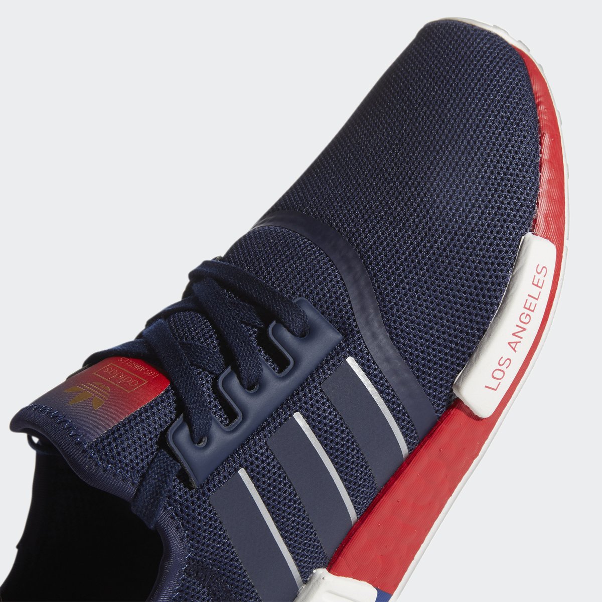 eastbay nmd r1