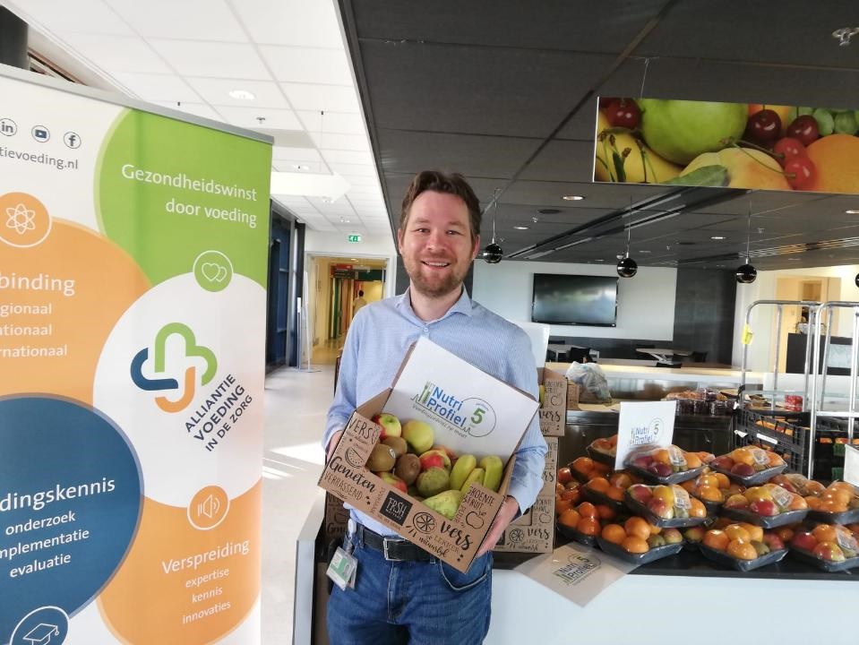 voedingindezorg's tweet photo. Trots! Vandaag bestaat ons initiatief @NutriProfiel® 5 jaar!  #vitamine https://t.co/HOYcDji9qW
Ook de komende jaren werken wij graag samen @GelderseVallei en @WUR  aan verdere innovaties, onderzoeken en projecten rondom voedingsadvies op maat mbv #bloedwaarden en #Eetscore. https://t.co/BHpRakTF9f
