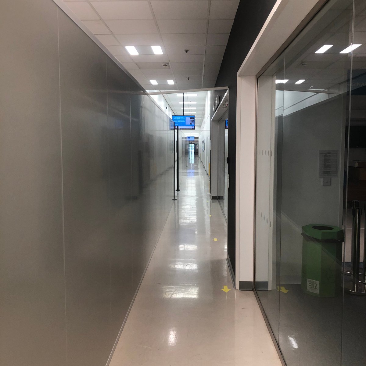 SDLLtd's tweet photo. Sony are compliant with government guide lines on #socialdistancingintheworkplace. SDL have provided Sony with segregation through fire compartmentalized corridors, all materials required are compliant and adhere to
EN13501-1B s2 d0 fire class rating.
#covidcorridorpartitions https://t.co/lFDnAaHjLt
