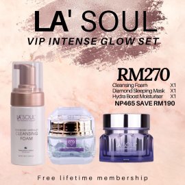 Meileemerry's tweet photo. Mari cuci2 mata sama ni Rose Gold skin care promo, mana tau ada yang ngam di hati terus jatuh cinta 😍

Mau tanya2 saja pun boleh ba😉
📲 https://t.co/wWp0q0vio3

#LASOULskincareFromKorea
#SNEmarketing
#glowingskin https://t.co/2zzhUjPZbu