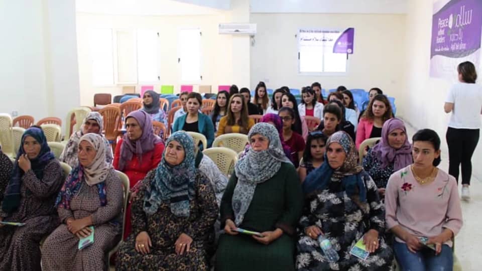 starrcongress's tweet photo. #AllWomenProtestViolence

👉 Because organizing is the basis for defending ourselves, and if they attack our organizational spaces our response is to strengthen the connections even more. If we are together, they will not break our strength. https://t.co/HuIV6nX1Aq
