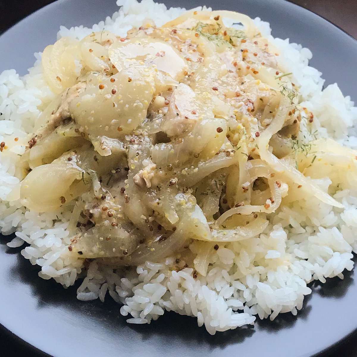 Zoom Zoom 永田 Sur Twitter 米と鶏肉が好きな人にオススメ フランス料理を白米に適合させたような料理 西アフリカ セネガルのプレヤッサというもので 鶏肉を玉ねぎ レモン マスタードで調理する 簡単 稲作歴3000年のセネガル イスラムとフランスの支配を Zoom Zoom 永田 Sur Twitter 米と鶏肉が好きな人にオススメ フランス料理を白米に適合させたような料理 西アフリカ セネガルのプレヤッサというもので 鶏肉を玉ねぎ レモン マスタードで調理する 簡単 稲作歴3000年のセネガル イスラムとフランスの支配を