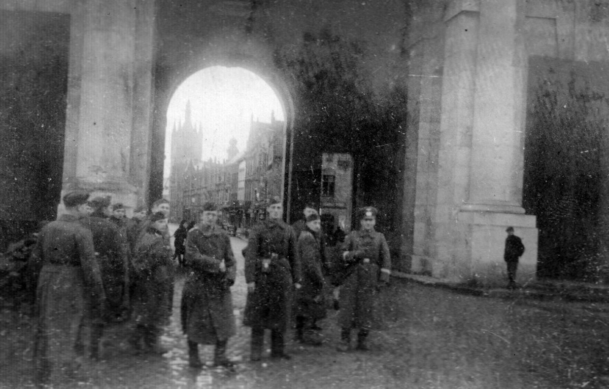  #Ypres1940: The Menin Gate was damaged in the fighting of May 1940, the 'forgotten Battle of Ypres' - and these grainy photos were taken by a German soldier some days later. Eighty years ago the Gate would remain silent for more than four years until liberated by the Poles.