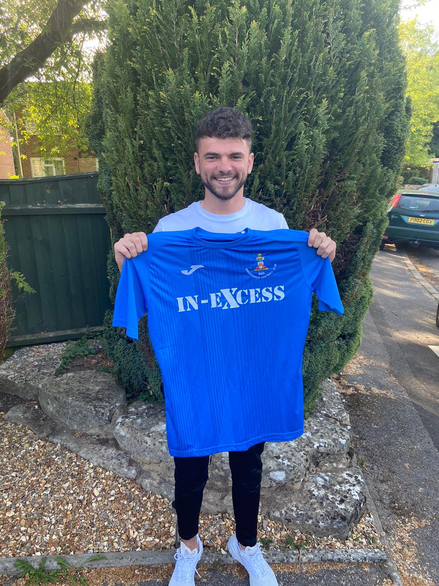 Attention turns to our first summer signing 👀 He has just come on to the twitter scene and is a proven goalscorer in the wessex league. Very lucky to have secured his signature and we hope he can add an extra dimension at the top end of the pitch <a href="/MickeyFinch_/">Mickey Finch</a>  #UTC ⛪