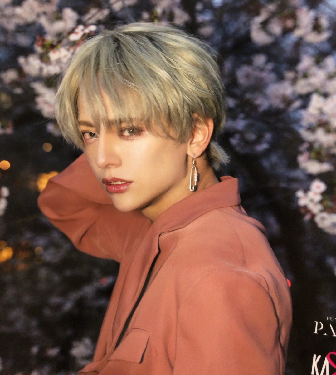 渋谷奈槻 | FUYUTSUKI -PARTY- | ホストクラブ紹介・ホスト求人サイト