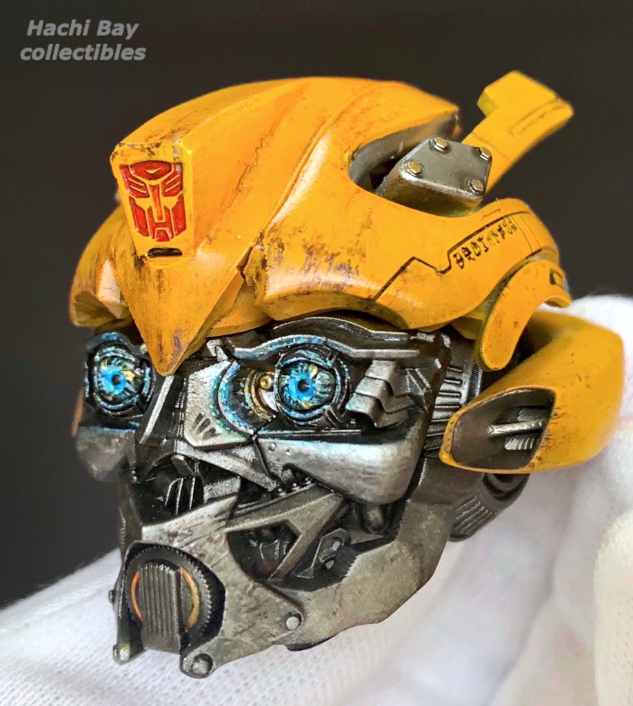 KGC008's tweet photo. 実写TFならではのリアルさをひたすら追求してきたけど、このバンブルビーヘッドはこれまでの集大成と呼べる仕上がり。完璧な造形&amp;どアップにして見ると傷や汚れの入り方まで再現してるのがわかってもらえるかな？
#HZstudio #pandastudio #TFカスタム #リペイント @capcomkai @Garage_kit https://t.co/t6HxTPkKlS