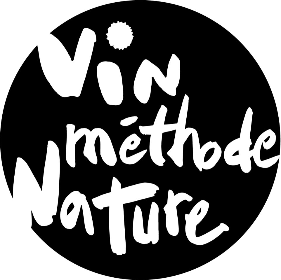 On s'est fendu d'un FAQ de 6-7 pages bien denses pour tout capter au Syndicat de défense des vins naturels (<a href="/Vins_Nature/">Syndicat de Défense des Vins Nature'l</a>) et à son label "vin méthode nature".
PS : rejoignez le syndicat des vins qu'ont d'la gueule.
➡️ bit.ly/FAQ27052020 ⬅️
#vin #vinnaturel #vinmethodenature