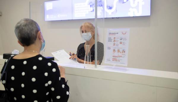 🙋 Servizo de asesoramento a empresas do sector cultural e turístico, en liña ou presencial, a través da <a href="/CCompostela/">CamaraCompostela</a> e a <a href="/CidadedaCultura/">Cidade da Cultura</a> 

#cultura #turismo #COVID19 #Galicia

Vía <a href="/elcorreogallego/">El Correo Gallego</a> 👉 ow.ly/p35c50zSbn3