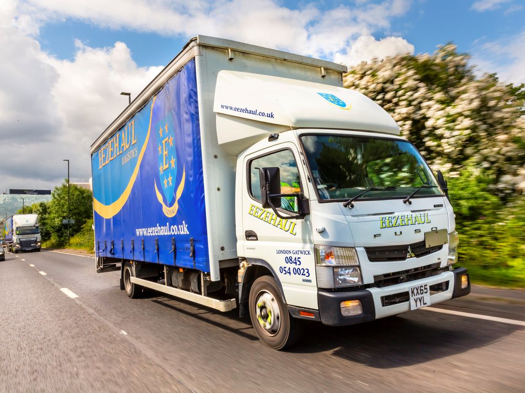 EezehaulSussex's tweet image. Overnight pallet Delivery @ourtpn✅ ADR plated Vehicles  ✅ Sameday services ✅ FORS Silver Accredited vehicles ✅ Whatever your distribution requirements are we can help!, Give us a call to discuss on 01293 643 643 or E-mail sales@eezehaul.co.uk, 
#logistics #freight
