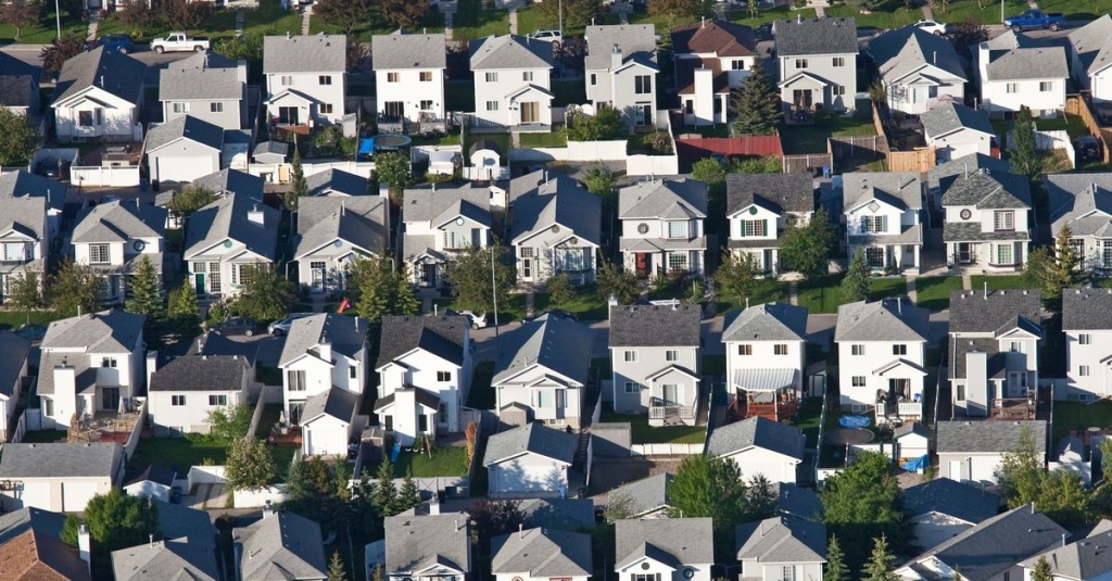 FintanRealtorMA's tweet photo. Is it possible the housing market is already recovering? https://t.co/WsdAwVL8wJ https://t.co/Zl46cpm5vO