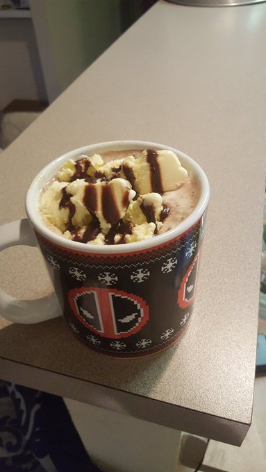 Dessert coffee breakfast of champs https://t.co/jlzFReq5WM<a href="/tag/cutes"class="tags"><span>#cutes</span></a>