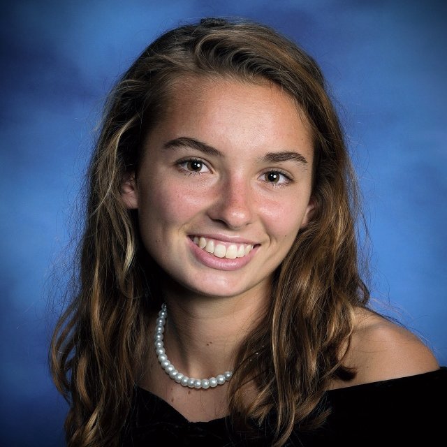 McNicholasHS's tweet photo. In the Senior Spotlight is Grace Rosenbaum who will attend Xavier University for nursing. Memories? Cross country, Kairos, and going to basketball games. She will miss the community and seeing her friends every day in class. #WeLoveOurSeniors #Rocket20Grad https://t.co/UdWkRT66SE