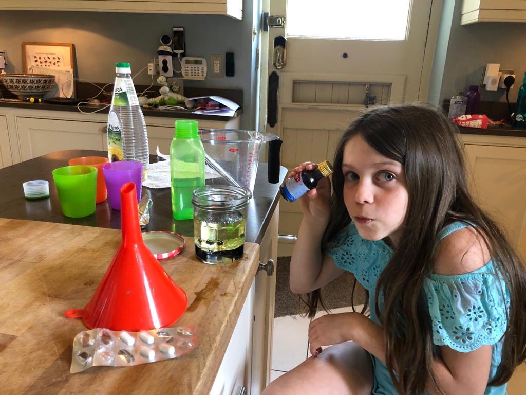 Learning to make a lava lamp ⁦<a href="/stclares1803/">St. Clare's Primary</a>⁩ science week 🧪