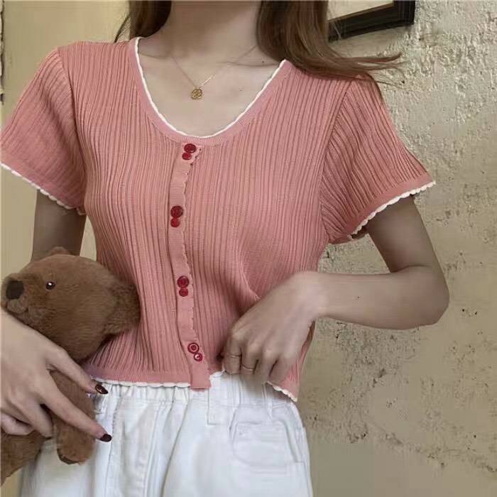 fouruclothes's tweet photo. ♡ พร้อมส่ง 150-. 🍒✨
เสื้อครอปไหมพรมผ้าร่อง แต่งกระดุม
💣 อก30-54" ยาว16"
#fouruclothes #เสื้อผ้าสไตล์เกาหลี #เสื้อผ้าแฟชั่นเกาหลี #เสื้อผ้าเกาหลี #เสื้อผ้าพร้อมส่ง #เสื้อผ้าแฟชั่น https://t.co/QjgRHZweWZ