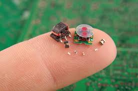 EllianaBronson's tweet photo. #Nanosensors are nanoscale devices that measure #physical quantities and convert these to signals that can be detected and analyzed. There are several ways proposed today to make #nanosensors; these include top-down #lithography, bottom-up assembly, and molecular self-assembly. https://t.co/hrvZp4QJa8
